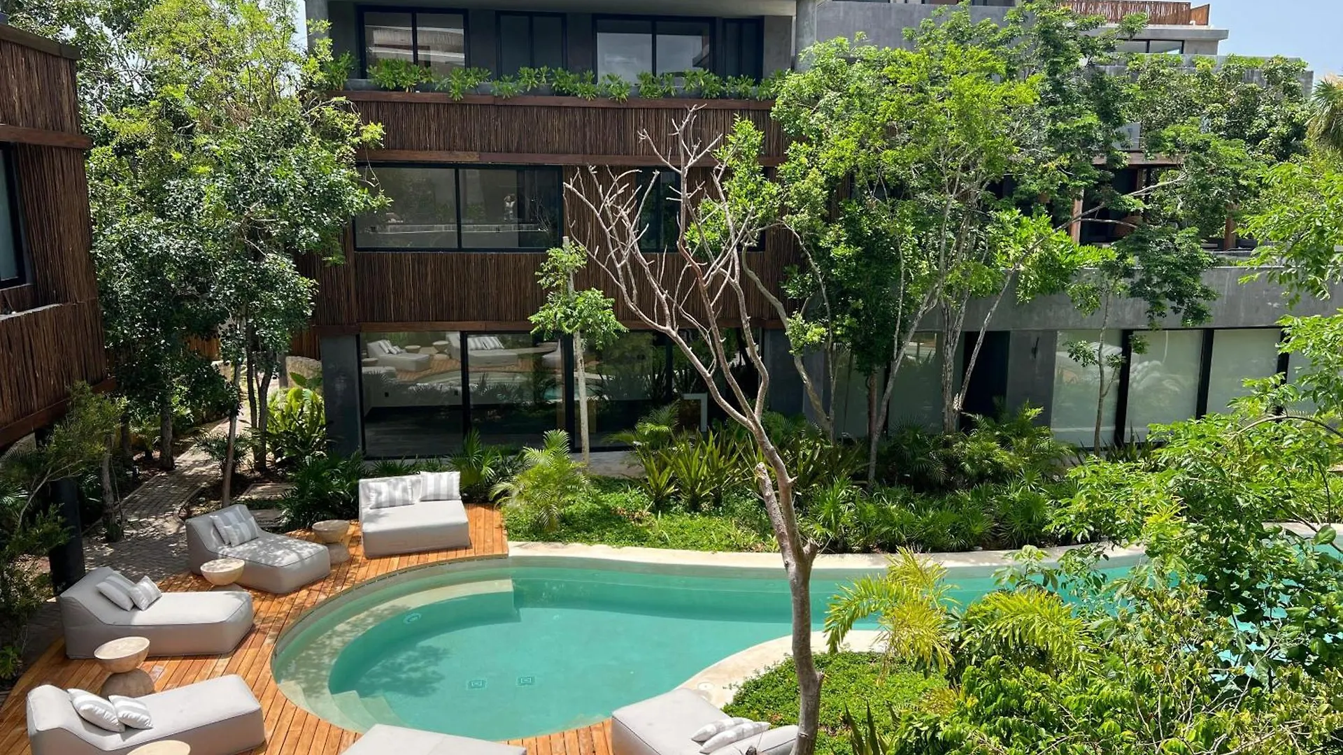 Lovely 2Bedroom Apartment Serviced + Pool & Garden Tulum