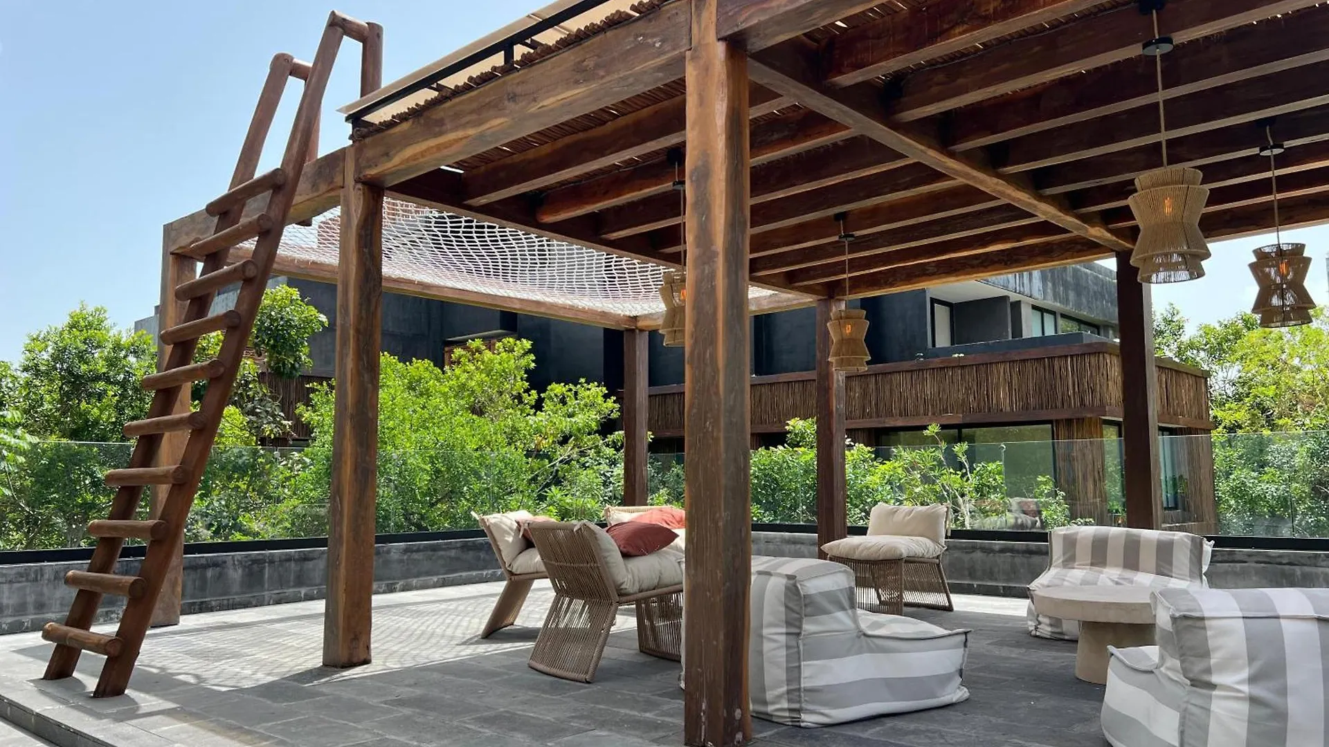 Lovely 2Bedroom Apartment Serviced + Pool & Garden Tulum