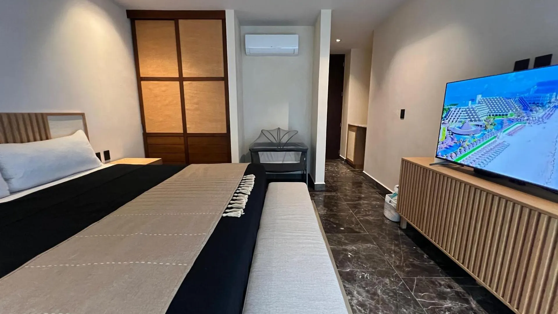 Lovely 2Bedroom Apartment Serviced + Pool & Garden Tulum
